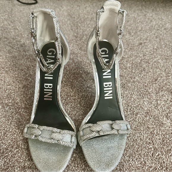 Rhinestone metallic chain ankle strap heels - Picture 5 of 8